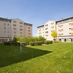 Sejours & Affaires Le Clos Beaumois Apart Otel Caen