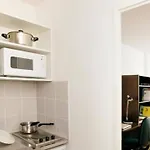 Aparthotel Sejours & Affaires Le Clos Beaumois Caen