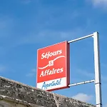 Aparthotel Sejours & Affaires Le Clos Beaumois