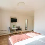 Sejours & Affaires Le Clos Beaumois Apart Otel Caen