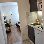 Aparthotel Sejours & Affaires Le Clos Beaumois Caen