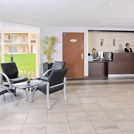 Sejours & Affaires Le Clos Beaumois Apart-hotel