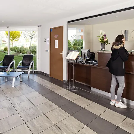 Sejours & Affaires Le Clos Beaumois 2* Caen