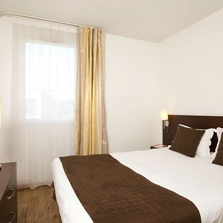 Sejours & Affaires Le Clos Beaumois Ξενοδοχείο με διαμερίσματα 2*