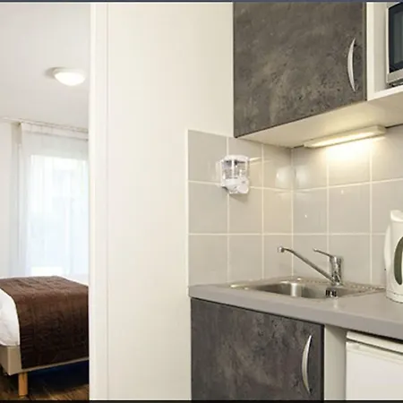 Ξενοδοχείο με διαμερίσματα Sejours & Affaires Le Clos Beaumois