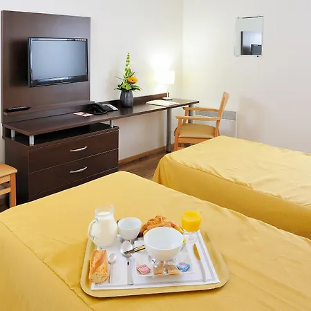 Sejours & Affaires Le Clos Beaumois קאין