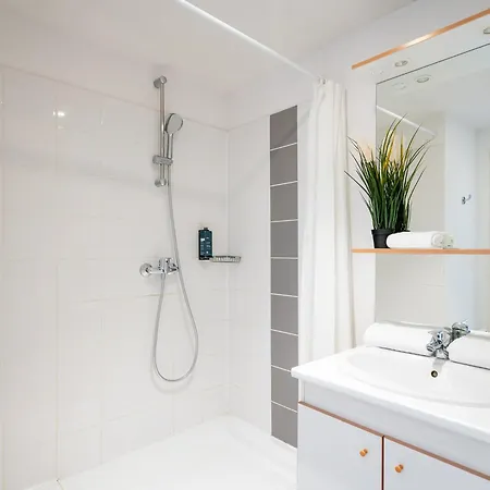 Sejours & Affaires Le Clos Beaumois Apart-hotel Caen