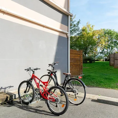 Apart-hotel Sejours & Affaires Le Clos Beaumois