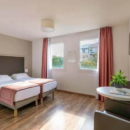 Sejours & Affaires Le Clos Beaumois Caen