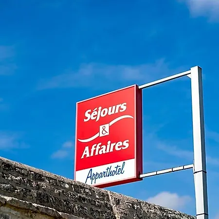 Sejours & Affaires Le Clos Beaumois 2* Кан