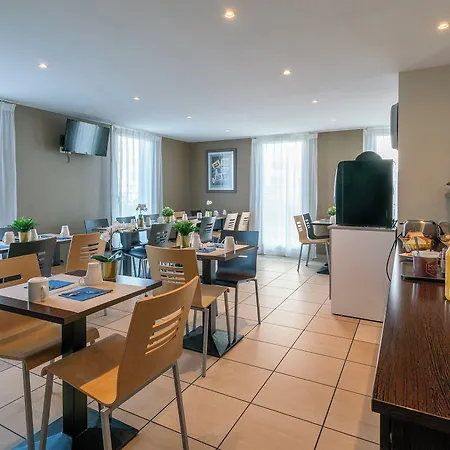 Séjours&affaires Le Clos Beaumois Aparthotel 2*