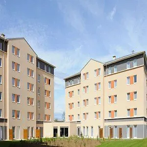 Ξενοδοχείο με διαμερίσματα Sejours & Affaires Le Clos Beaumois 2*