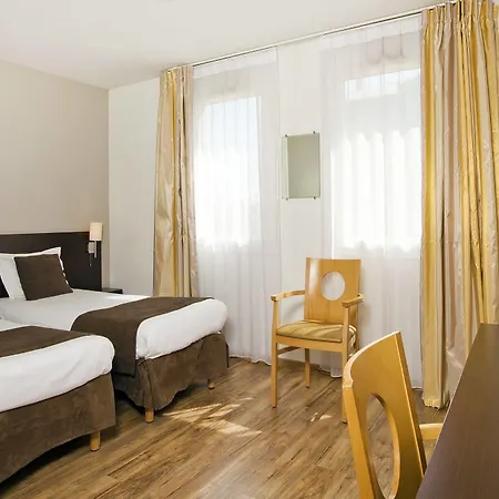 Séjours&affaires Le Clos Beaumois 2*