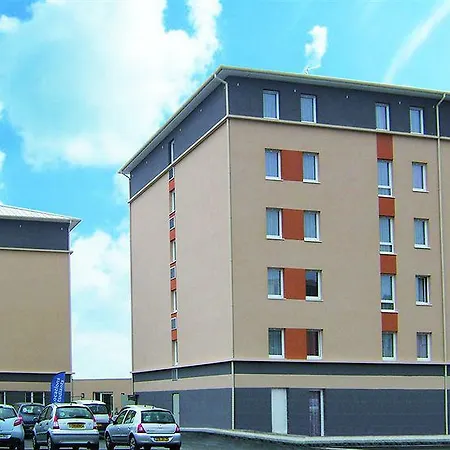 Апарт-отель Sejours & Affaires Le Clos Beaumois Кан