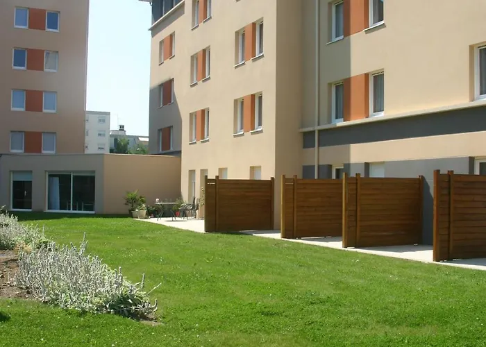 Aparthotel Sejours & Affaires Le Clos Beaumois Caen