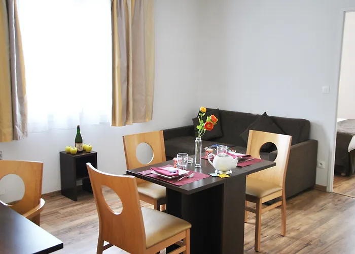 Sejours & Affaires Le Clos Beaumois Caen