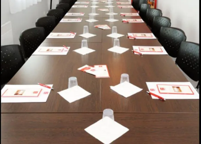 Sejours & Affaires Le Clos Beaumois Aparthotel 2*