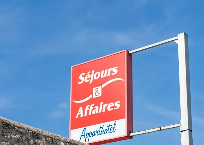 Aparthotel Sejours & Affaires Le Clos Beaumois