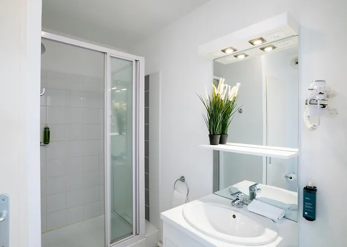 Aparthotel Sejours & Affaires Le Clos Beaumois