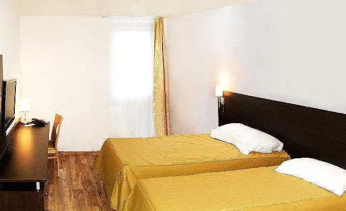 Aparthotel Sejours & Affaires Le Clos Beaumois Caen