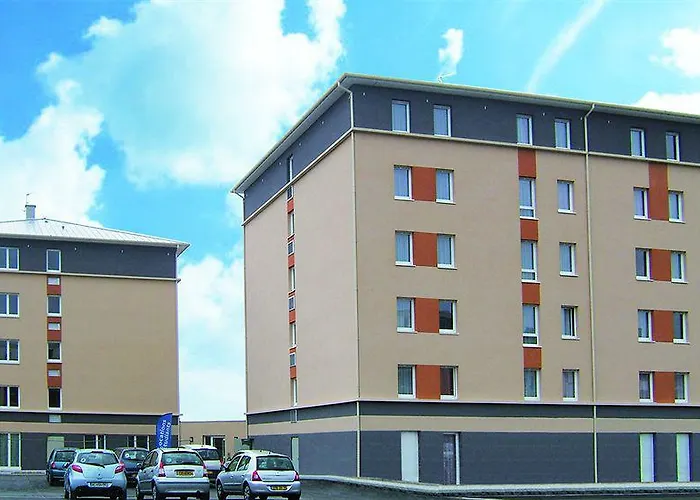 Aparthotel Sejours & Affaires Le Clos Beaumois Caen